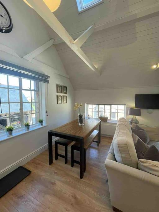The Coach House Alderbury Exterior foto